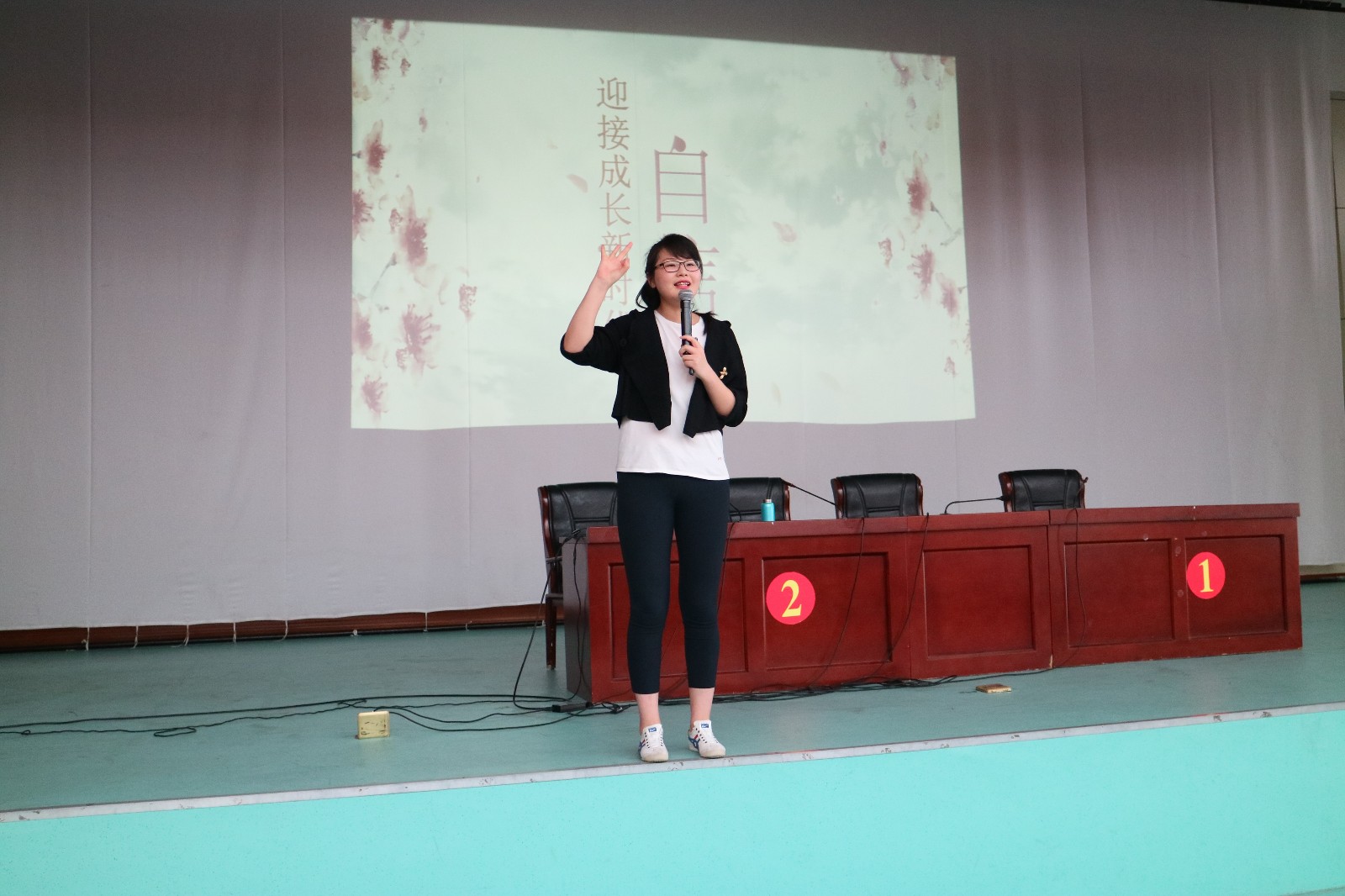 图片三.JPG