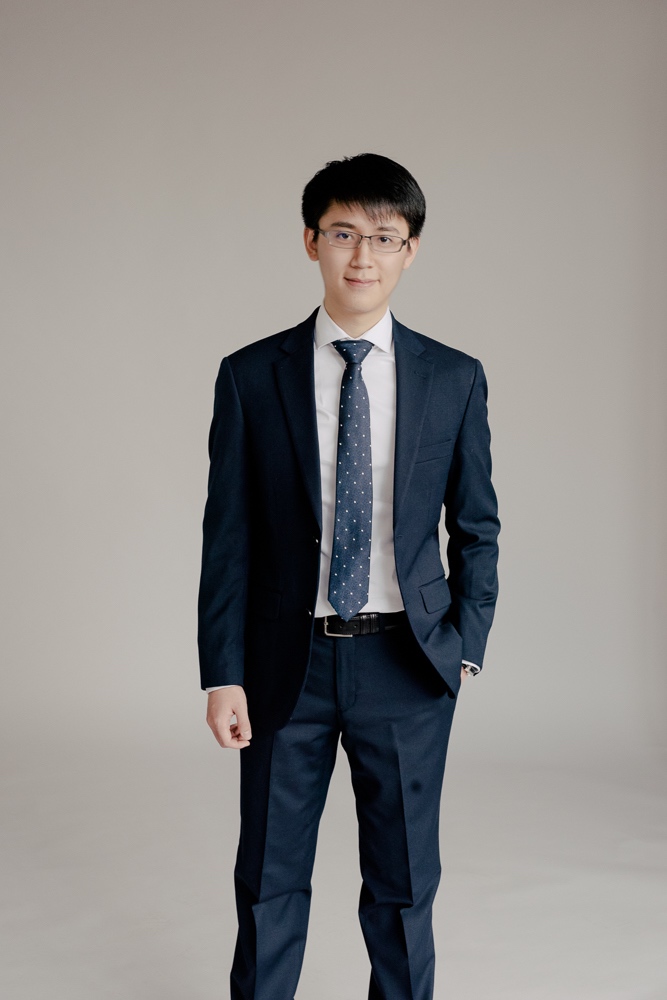 李浩然同学近照.jpg