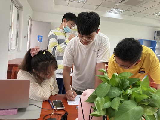20教师节新闻 - 副本.JPG