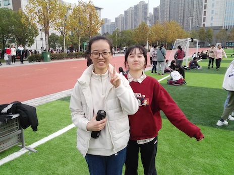 拉拉队.jpg