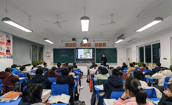 33班班会2_副本.jpg