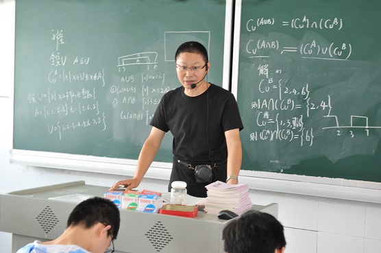 权昕.JPG