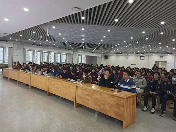 宪法知识讲座3_副本.jpg