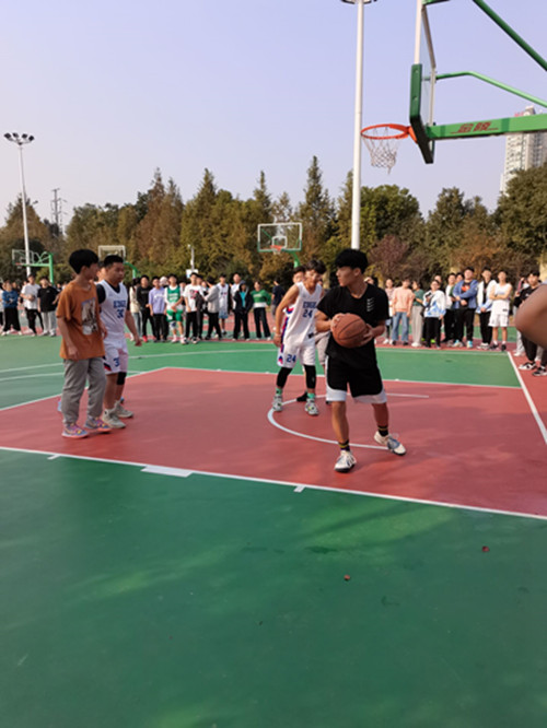 篮球比赛_副本.jpg