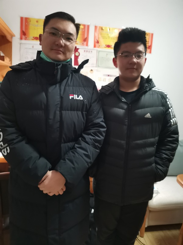 张一芸.jpg