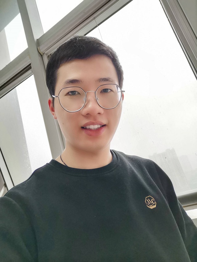 刘睿.jpg