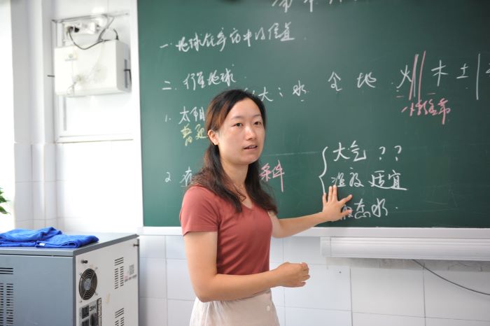 杨秀梅.JPG