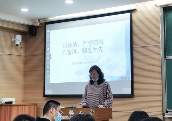 张媛媛_副本.jpg