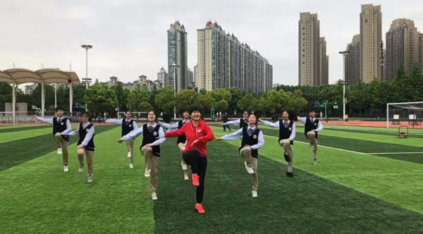 毽子操_副本.jpg