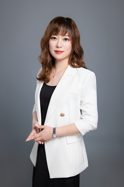 许婧.jpg