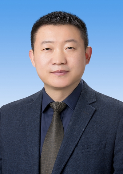 常彦.jpg