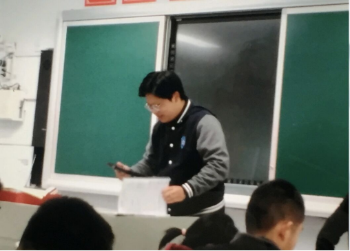 须知少年凌云志，曾许人间第一流1086.png
