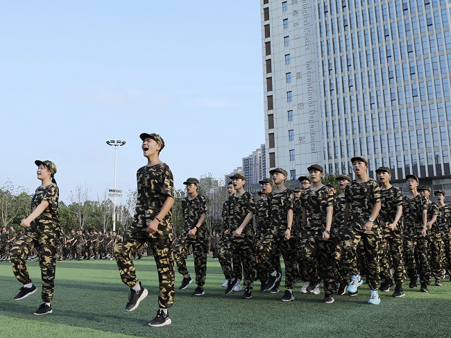 19班图片5.jpg