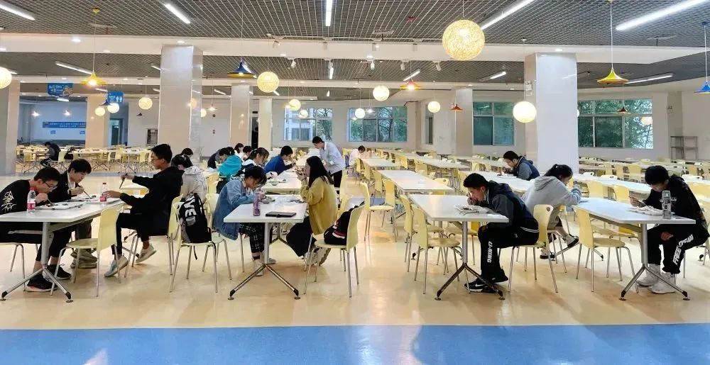 留校19.jpg