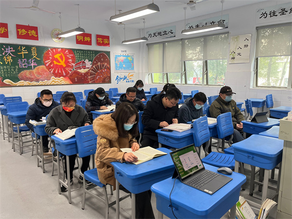 高三化学组.jpg