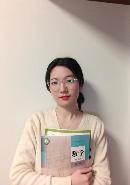 张钰茹.jpg