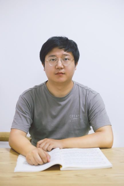刘山.jpg