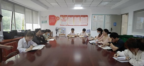 座谈1.jpg