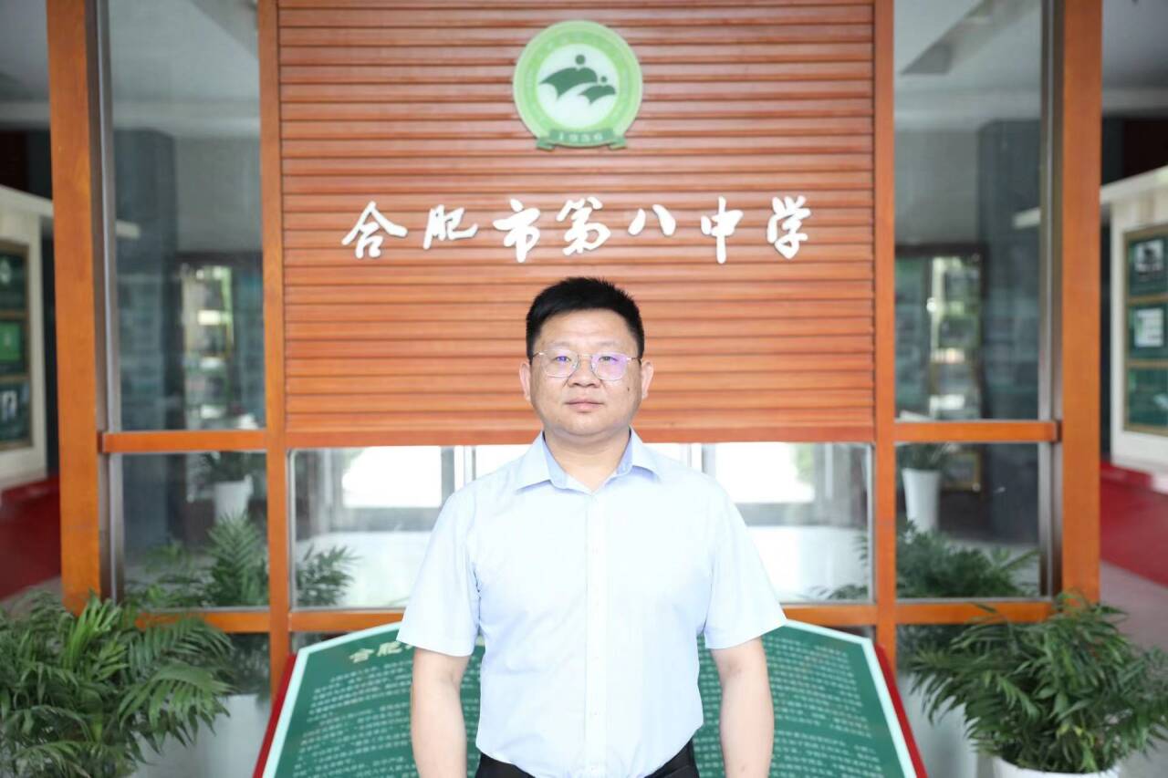 史主任3.jpg