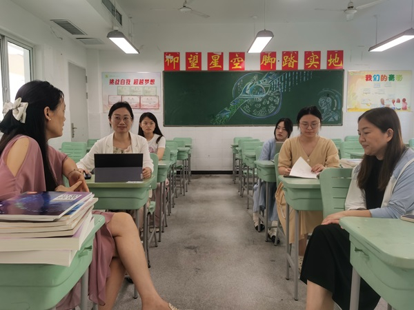 政治1.jpg