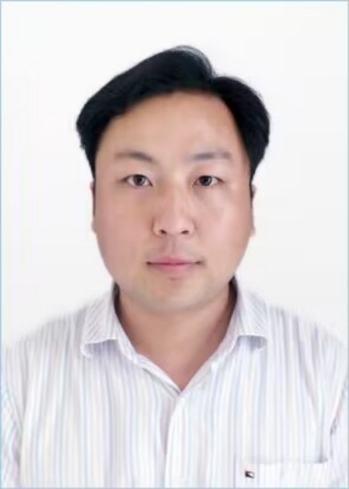 方坤.jpg