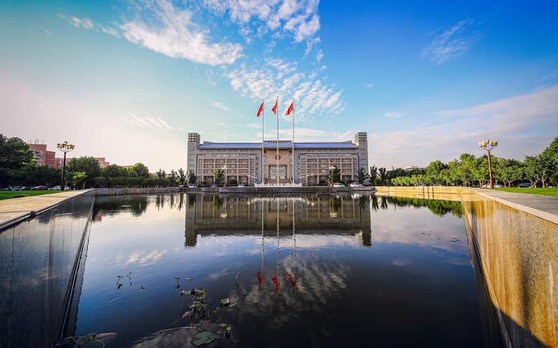 郑州大学.jpg