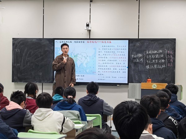 图2.jpg