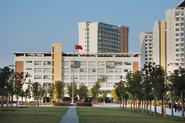 校教学楼